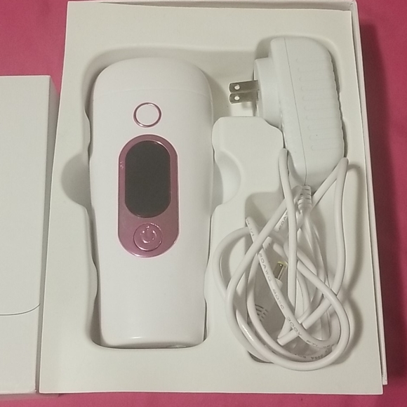 TUMAKOU Permanent

Laser hair removal system - Picture 2 of 4
